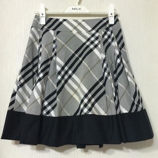 バーバリー(BURBERRY)のBBL♡グレー系チェックスカート(ひざ丈スカート)