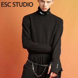 バレンシアガ(Balenciaga)のesc studio タートルネック ブラック(Tシャツ/カットソー(七分/長袖))