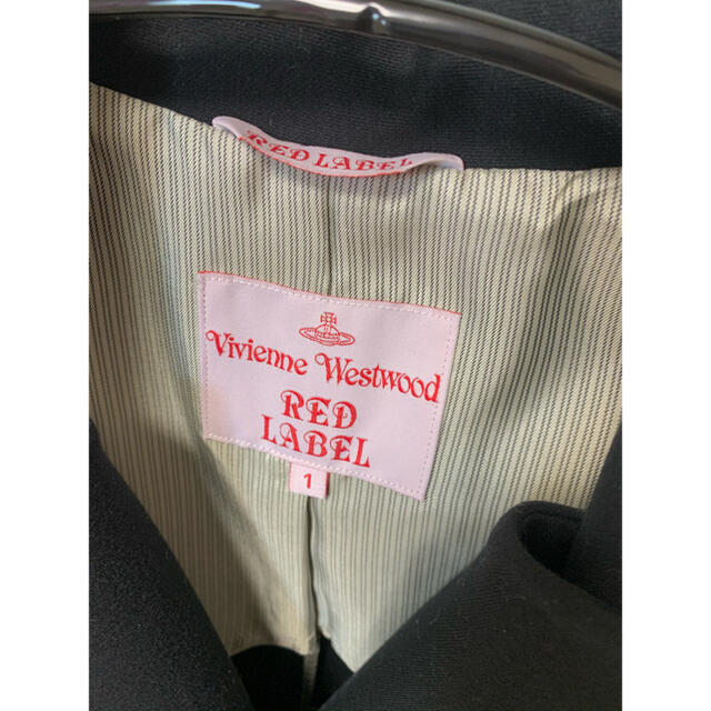 Vivienne Westwood(ヴィヴィアンウエストウッド)の【セール】vivienne westwood ラブジャケット　BK レディースのジャケット/アウター(テーラードジャケット)の商品写真