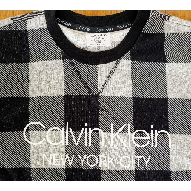 Calvin Klein(カルバンクライン)のカルバンクライン　新品　メンズ　スウェットトレーナー(グレーL) メンズのトップス(スウェット)の商品写真