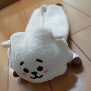 ボウダンショウネンダン(防弾少年団(BTS))のBT21人形形ペンケース　RJ(K-POP/アジア)