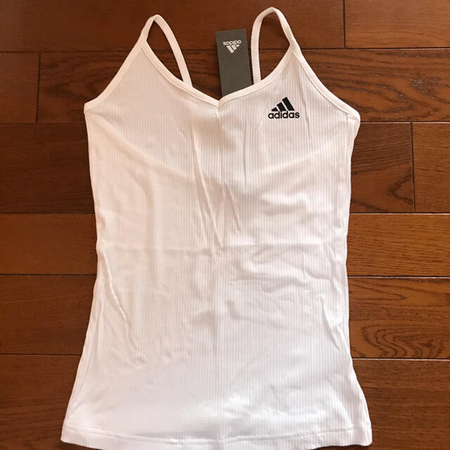 NIKE(ナイキ)のGWSALE〜5/9 adidasアディダス キャミソール 白 L レディースのトップス(Tシャツ(半袖/袖なし))の商品写真