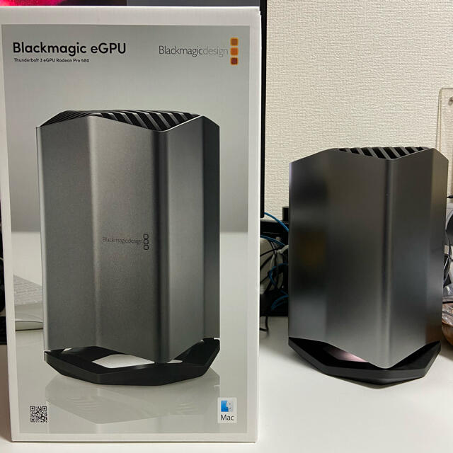 スマホ/家電/カメラblackmagic eGPU RX580