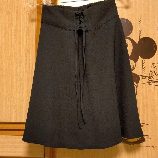EASTBOY(イーストボーイ)の未使用 EASTBOY  ひざ丈スカート ブラック  レディースのスカート(ひざ丈スカート)の商品写真