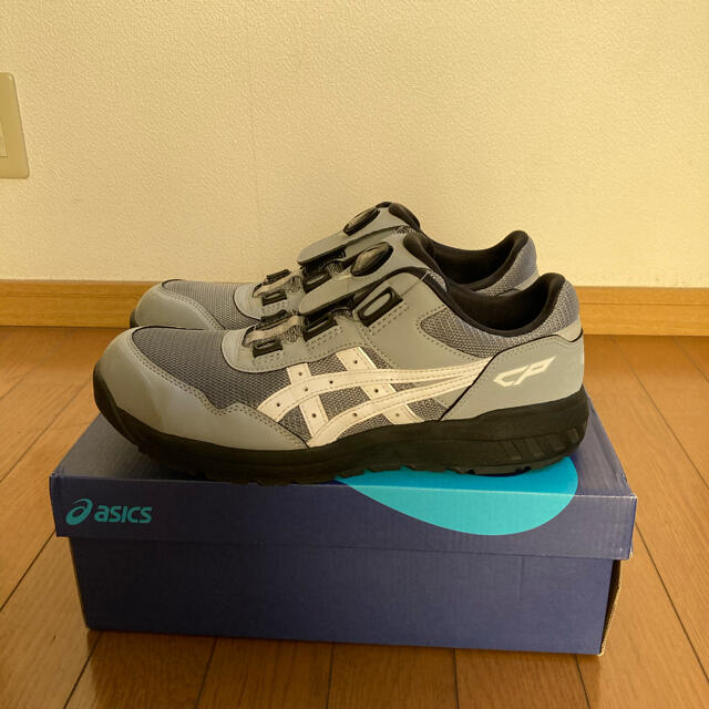 asics(アシックス)のアシックス(グレー&ブラック)限定品 メンズの靴/シューズ(スニーカー)の商品写真