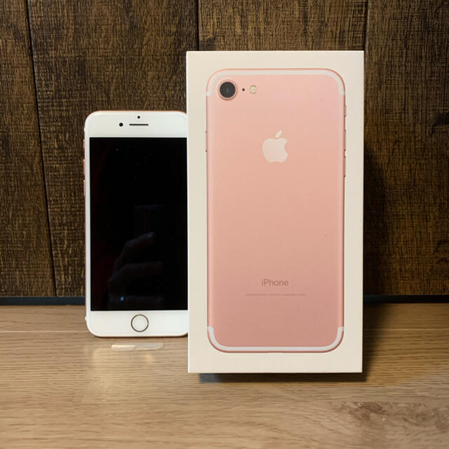 iPhone7 ピンクゴールド 32GBのサムネイル