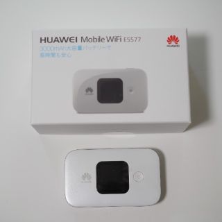 ファーウェイ(HUAWEI)のHUAWEI　WiFi　E5577S　SIMフリー(その他)