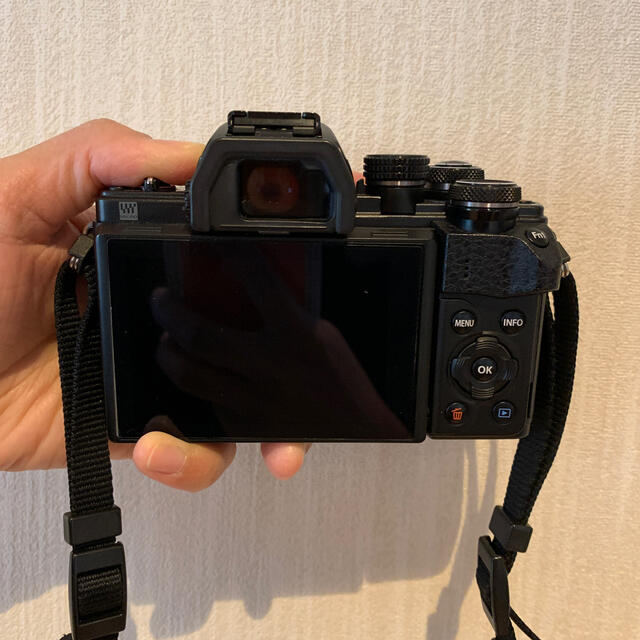 値下げします!オリンパス ミラーレス一眼 E-M10 MarkⅡ | www