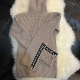 グッチ(Gucci)の美品　GUCCI ニット(ニット/セーター)