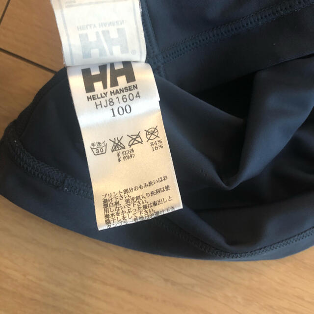 HELLY HANSEN(ヘリーハンセン)のへリーハンセン　ラッシュガード100 キッズ/ベビー/マタニティのキッズ服男の子用(90cm~)(水着)の商品写真