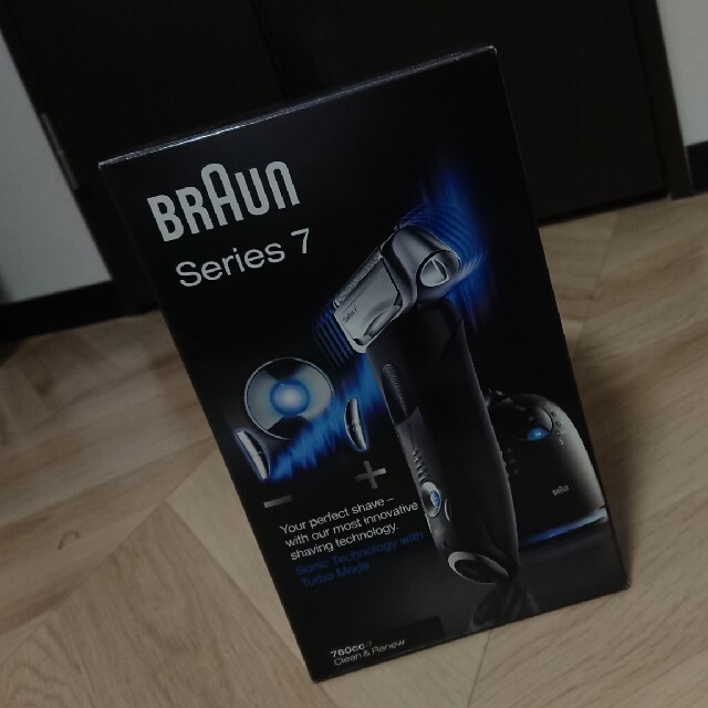 BRAUN(ブラウン)のBRAUN Series7 760cc-7（未使用） スマホ/家電/カメラの美容/健康(メンズシェーバー)の商品写真