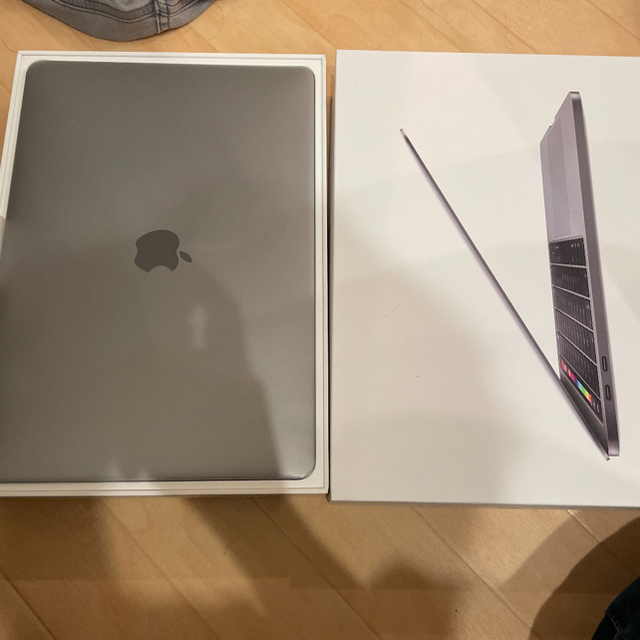 MacBookPro 13inch 2019 1TB 16GB 2.8GhzPC/タブレット