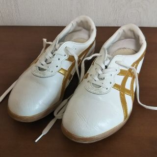 アシックス(asics)のASICS  カンフーシューズ  23.5センチ(スニーカー)