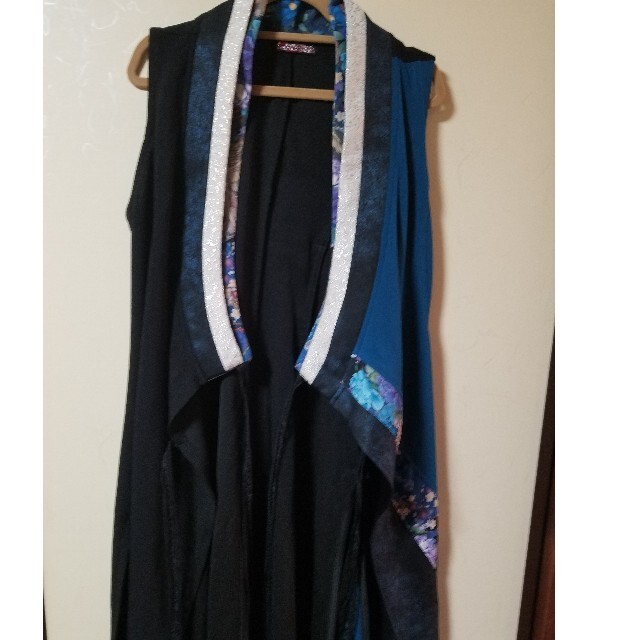 OZZON(オッズオン)のキューティーフラッシュの羽織り レディースのジャケット/アウター(その他)の商品写真