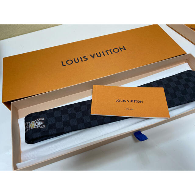 LOUIS VUITTON(ルイヴィトン)の即完売商品❗️nigo ×louis vuitton ネクタイ メンズのファッション小物(ネクタイ)の商品写真