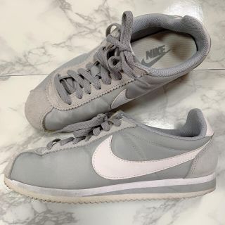 ナイキ(NIKE)のNIKE スニーカー　24.5cm(スニーカー)