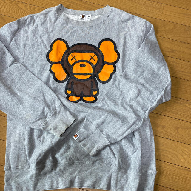 A BATHING APE カウズコラボ　中古 メンズトレーナー kawsコラボ | フリマアプリ ラクマ