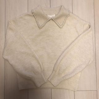 エイチアンドエム(H&M)のH&M パール襟付きニット(ニット/セーター)