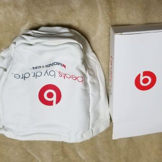 ビーツバイドクタードレ(Beats by Dr Dre)のbeats by dr dre　携帯用ポーチ(ヘッドフォン/イヤフォン)