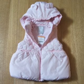 ジンボリー(GYMBOREE)のGYMBOREE 中綿入り ベストピンク 新品 タグ付き(ジャケット/上着)