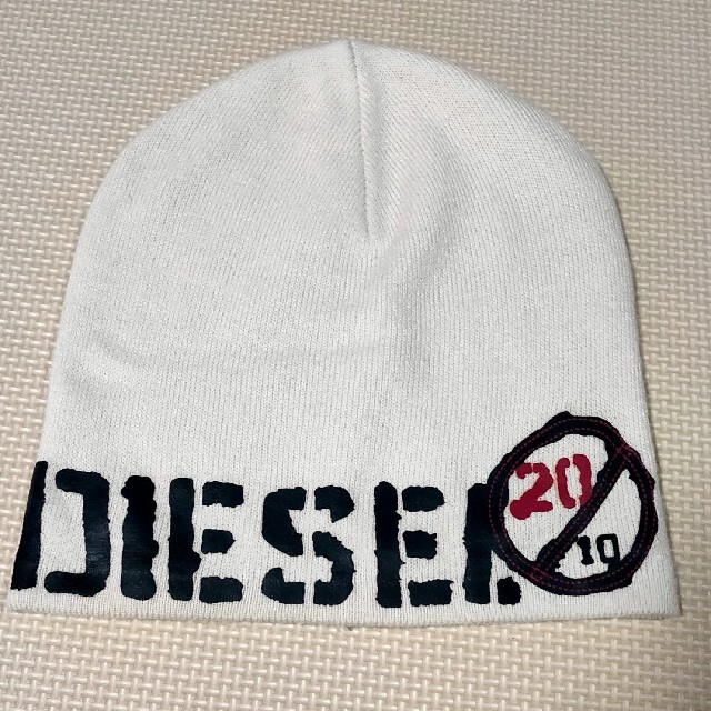 DIESEL(ディーゼル)のDIESEL ニット帽 ニットキャップ ディーゼル フリーサイズ 白 ホワイト メンズの帽子(キャップ)の商品写真