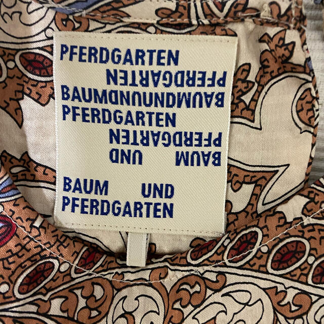 BAUM UND PFERDGARTEN(バウムウンドヘルガーデン)のブラウス レディースのトップス(シャツ/ブラウス(半袖/袖なし))の商品写真