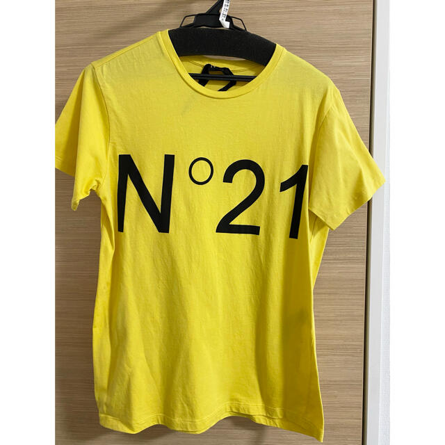 クリーニング済み✨【美品】N°21  ヌメロ ヴェントゥーノ Tシャツ