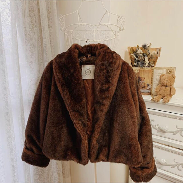 fur coat (treat ürself) 1