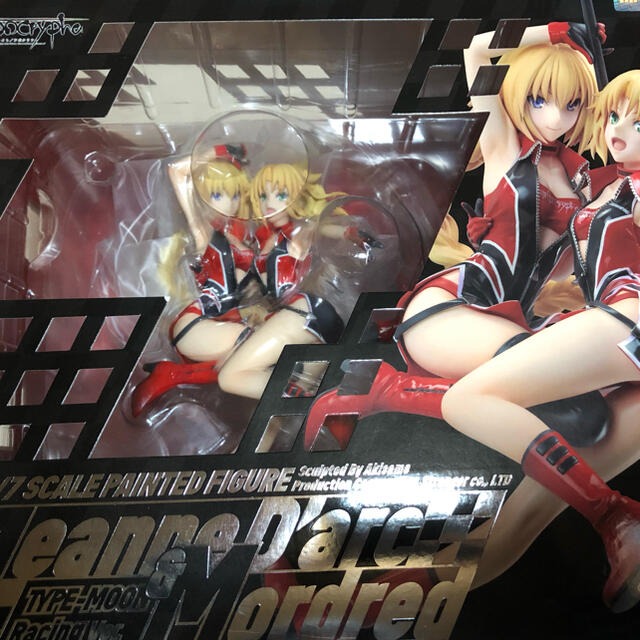 フィギュア正規品ジャンヌ・ダルク&モードレッド　TYPE-MOON Racing ver.