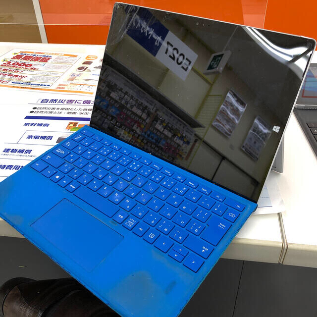 surface pro3 割れ有り