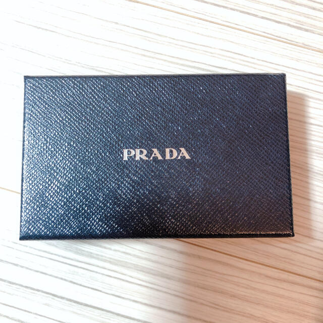 PRADA(プラダ)のPRADA 空箱 レディースのファッション小物(その他)の商品写真
