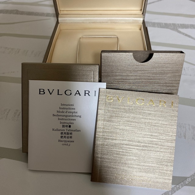 BVLGARI(ブルガリ)のブルガリ時計ケース レディースのバッグ(ショップ袋)の商品写真