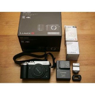 パナソニック(Panasonic)のLumix GX8 ストロボ・大型アイカップ・バッテリー・おしゃれストラップ付属(ミラーレス一眼)