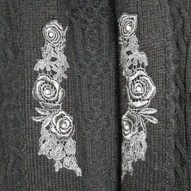 axes femme(アクシーズファム)の2670最終価格 アクシーズ ニットコート M 黒 レディースのジャケット/アウター(ニットコート)の商品写真