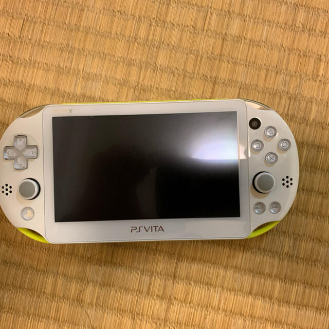 SONY PlayStationVITA 本体  PCH-2000 ZA13 1