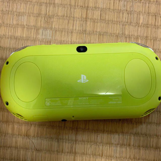 SONY PlayStationVITA 本体  PCH-2000 ZA13 2