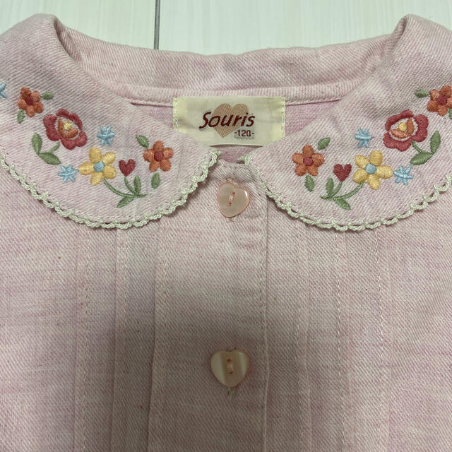 Souris(スーリー)のスーリー　ピンク　ブラウス　刺繍　 キッズ/ベビー/マタニティのキッズ服女の子用(90cm~)(ブラウス)の商品写真