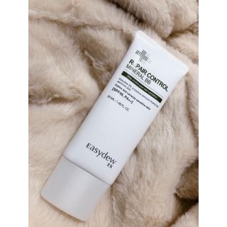 Easydew EX リペアコントミネラル BB SPF46 PA++ (BBクリーム)