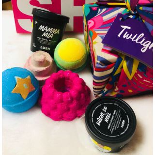 ラッシュ(LUSH)のナーガ様専用☆LUSH ギフトセット&バスボム&バブルバー&洗顔料(入浴剤/バスソルト)