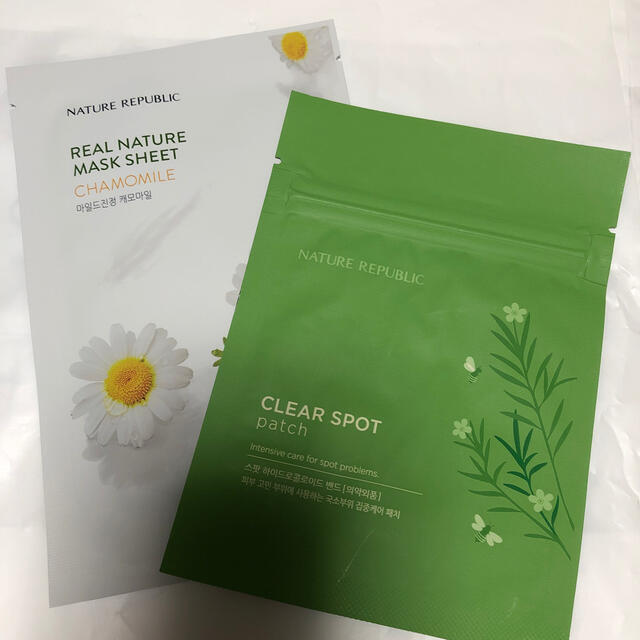 NATURE REPUBLIC(ネイチャーリパブリック)のネイリパ　カモミールパック１枚&クリアスポットパッチ１枚 コスメ/美容のスキンケア/基礎化粧品(パック/フェイスマスク)の商品写真