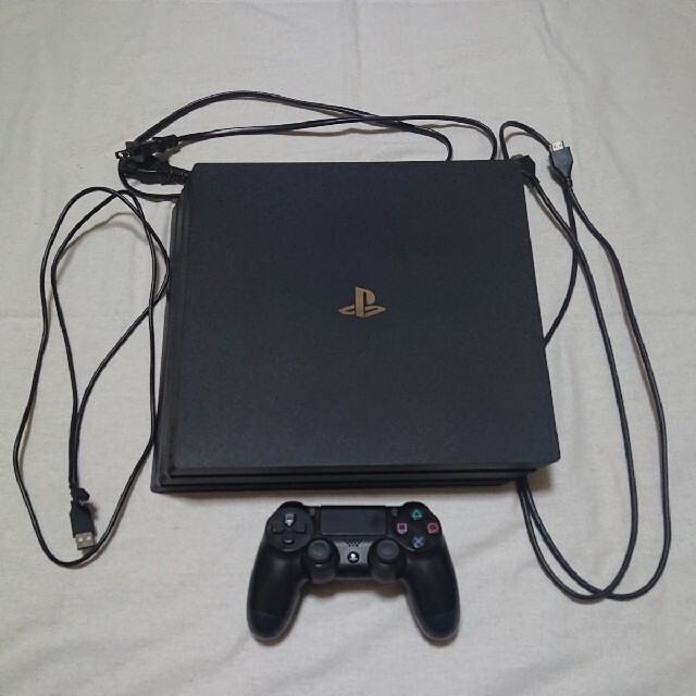 PlayStation4 Pro CUH-7100B　送料無料