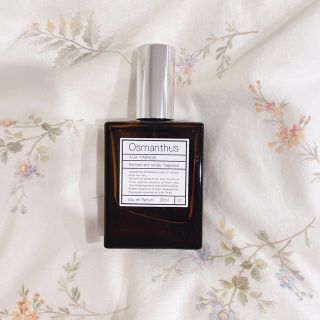 オゥパラディ(AUX PARADIS)のAux paradis オスマンサス　30ml (香水(女性用))