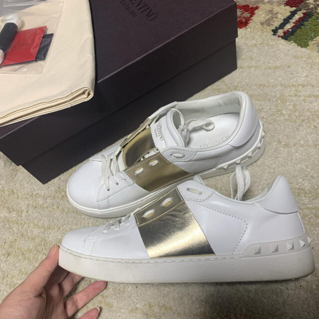 VALENTINO スニーカー