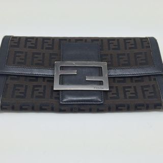 フェンディ(FENDI)のFendi フェンディ ズッカ 長財布(財布)