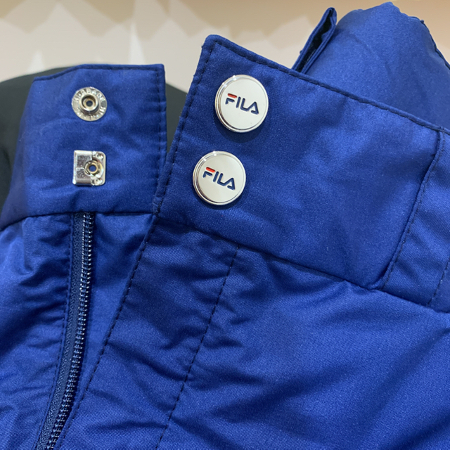 FILA(フィラ)の最終値下げ！FILA スノボードウェア 上下セット スポーツ/アウトドアのスノーボード(ウエア/装備)の商品写真