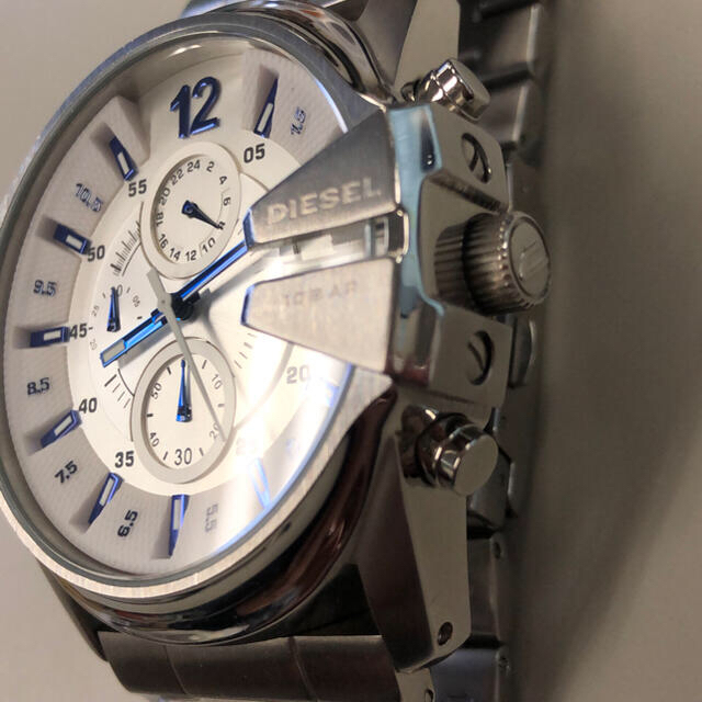 DIESEL(ディーゼル)の本日限定‼️失敗しないDIESEL購入マスターチーフ  DZ-4181 メンズの時計(腕時計(アナログ))の商品写真
