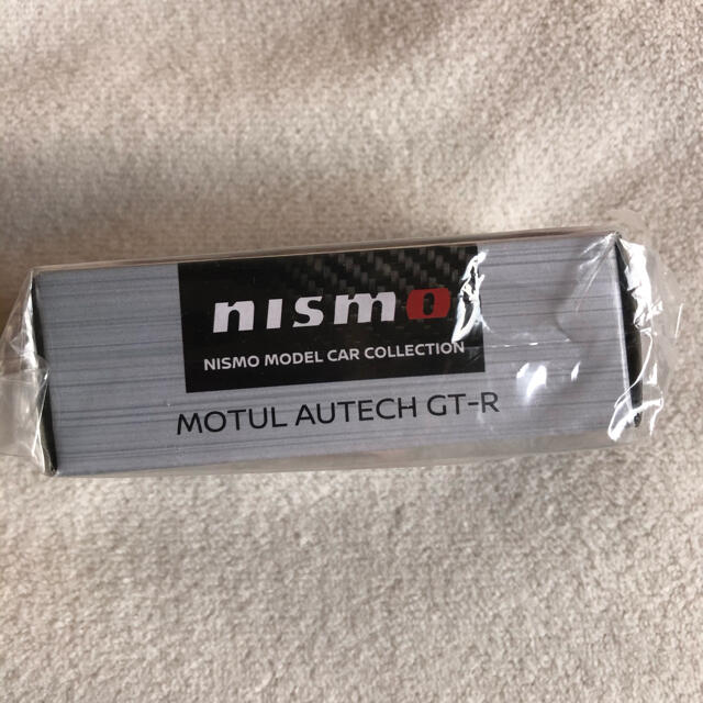 トミカ　nismo  MOTUL AUTECH GT-R KWAM1-36005 1