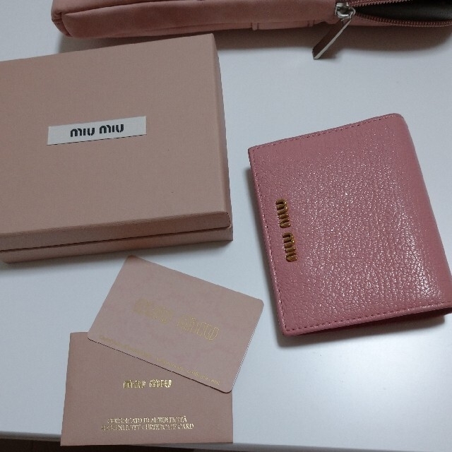 ✨極美品✨　miumiu ミニ財布　アイコン　バイカラー　折り財布　三つ折り財布