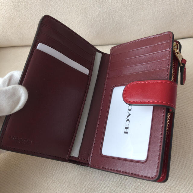 【新品】コーチ COACH 新作 二つ折り財布 レッド