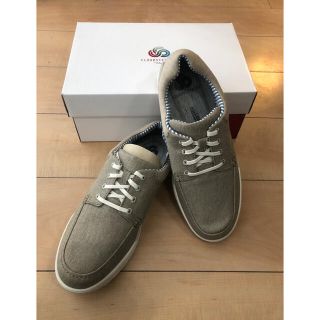 クラークス(Clarks)のClarks Step Isle Lace ベージュキャンバスシューズ 25.5(スニーカー)